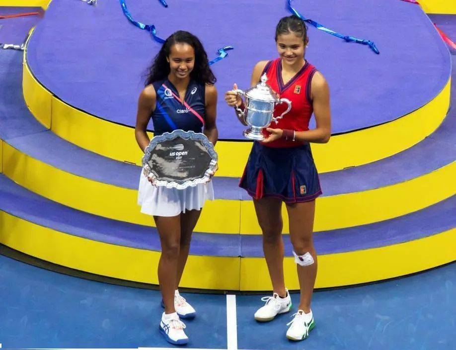 吸引超过六 吸引超过六