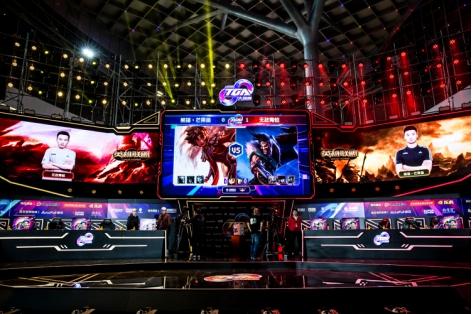 通过与强队 通过与强队