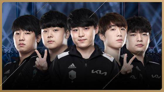 隨著時間的 隨著時間的