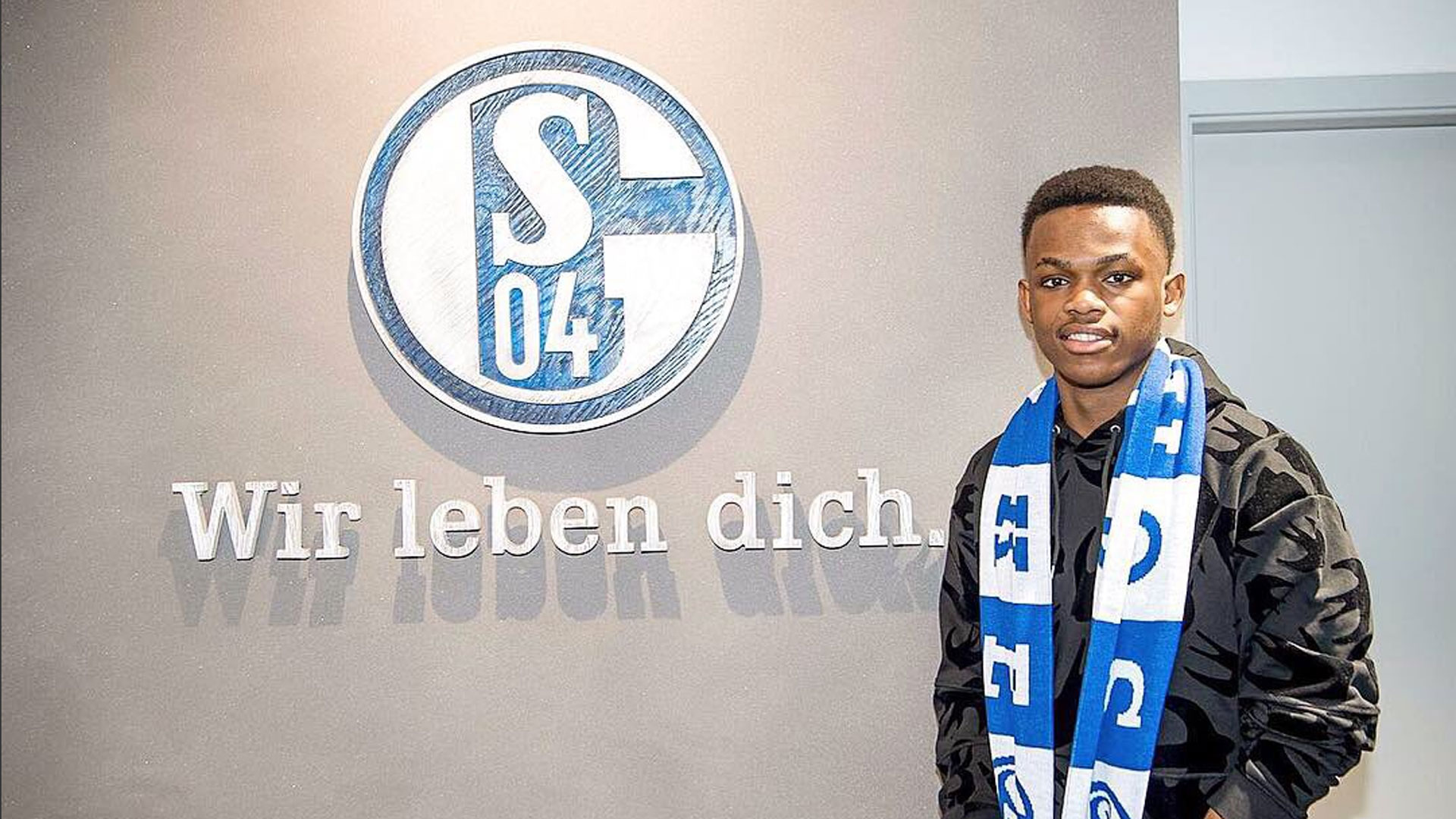 尤文对阵罗 尤文对阵罗