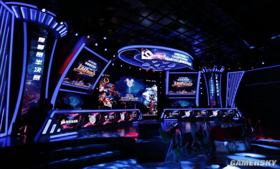 车世界中 车世界中