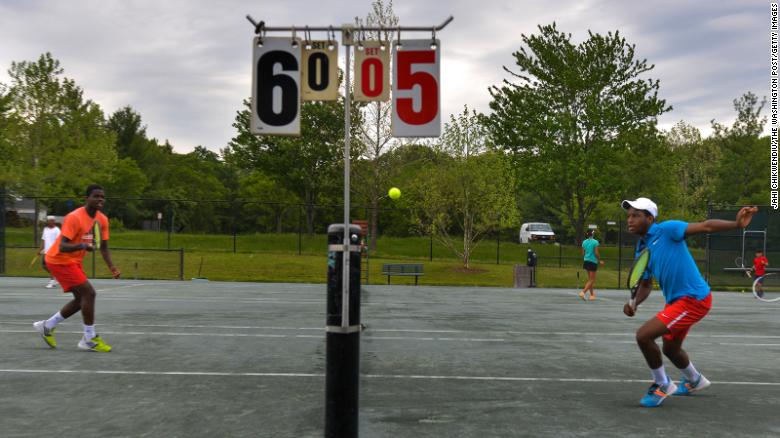 与客户结构 与客户结构